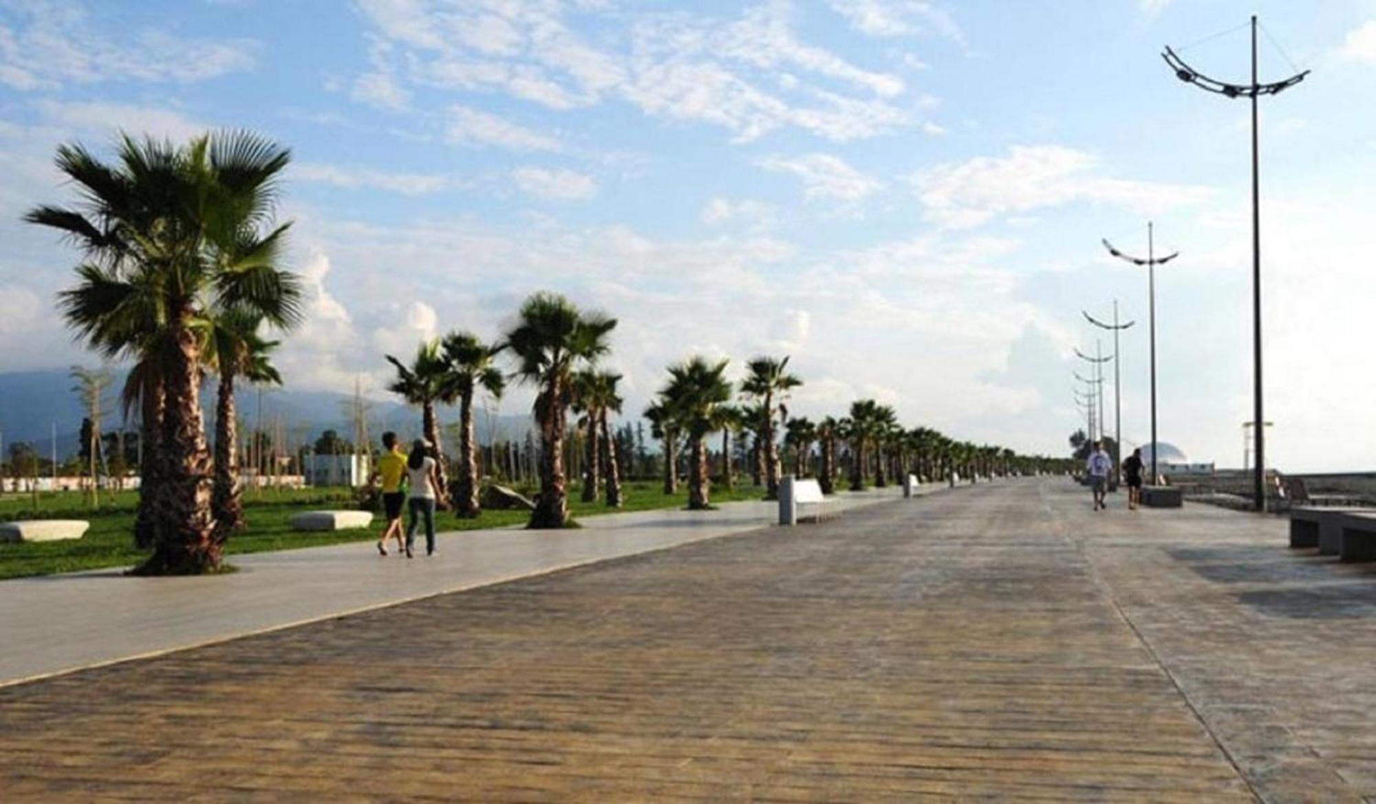 Apart Hotel Black Sea Towers Μπατούμι Εξωτερικό φωτογραφία